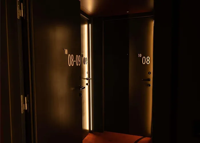 Hotel So/ *