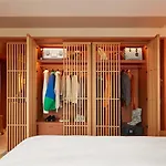 So/ Hotel *
