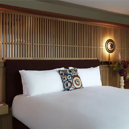Hotel So/ Parigi