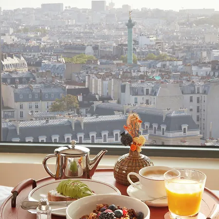Hotel So/ *