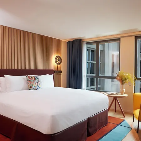 So/ Hotel