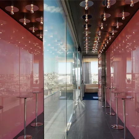 So/ Hotel