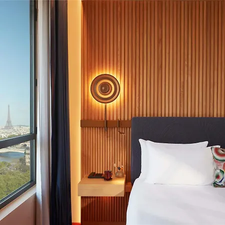 So/ * Parigi