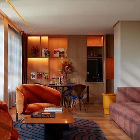 So/ Hotel *