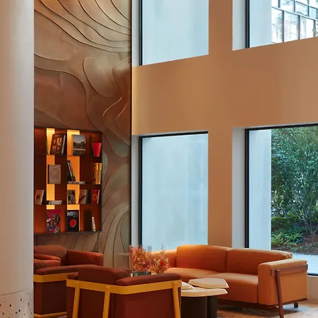 Hotel So/ *