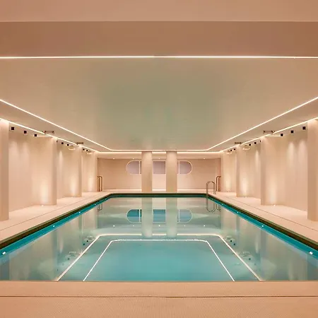 Hotel So/ *